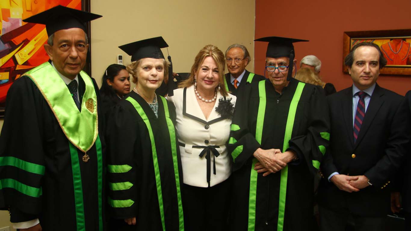 Honorees Causa Ceremony Panama Dec. 2015